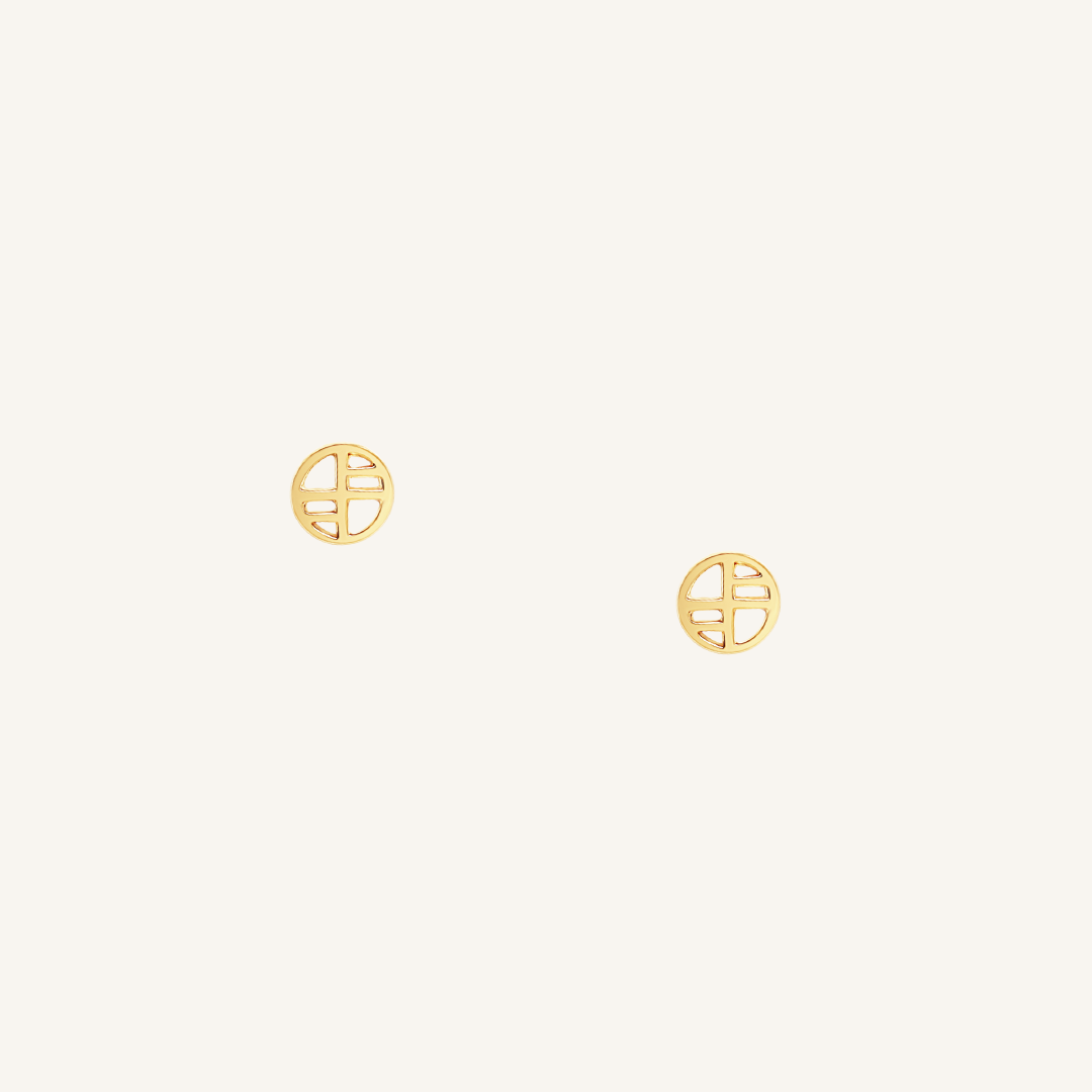 Petite Signature Studs